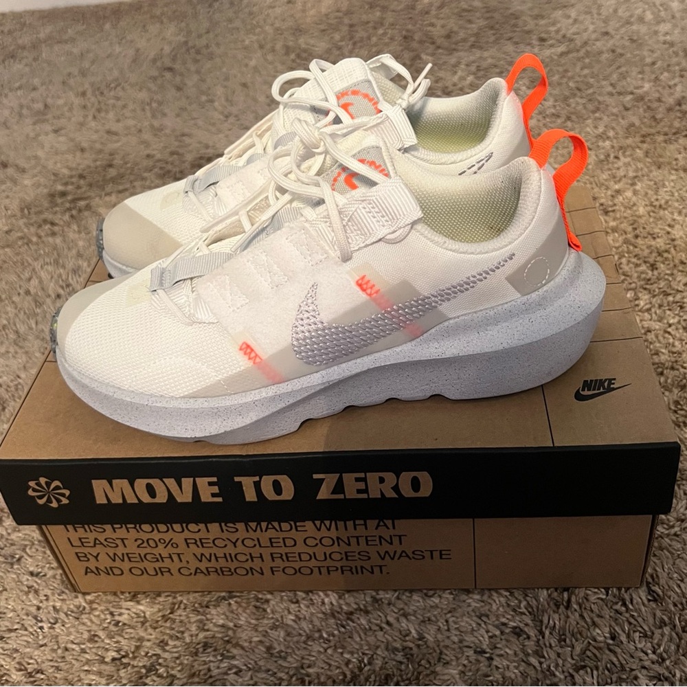 Nike Crater Impact GS in Summit White and Gray